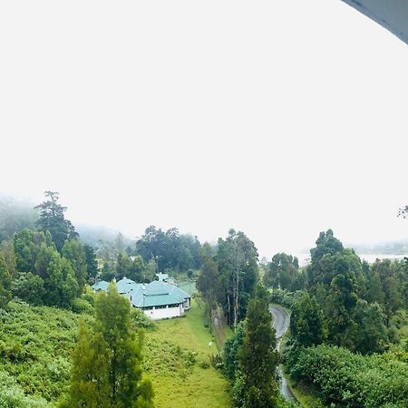 Galway Green - Lake View Luxury Apartment, Nuwara Eliya Sri Lanka ภายนอก รูปภาพ