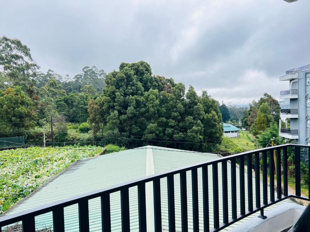 Galway Green - Lake View Luxury Apartment, Nuwara Eliya Sri Lanka ภายนอก รูปภาพ