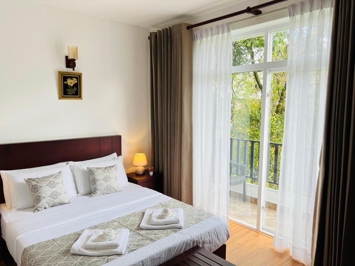 Galway Green - Lake View Luxury Apartment, Nuwara Eliya Sri Lanka ภายนอก รูปภาพ
